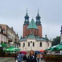 April Adamkiewicz (Szatkowski) (Study Abroad - Poland)